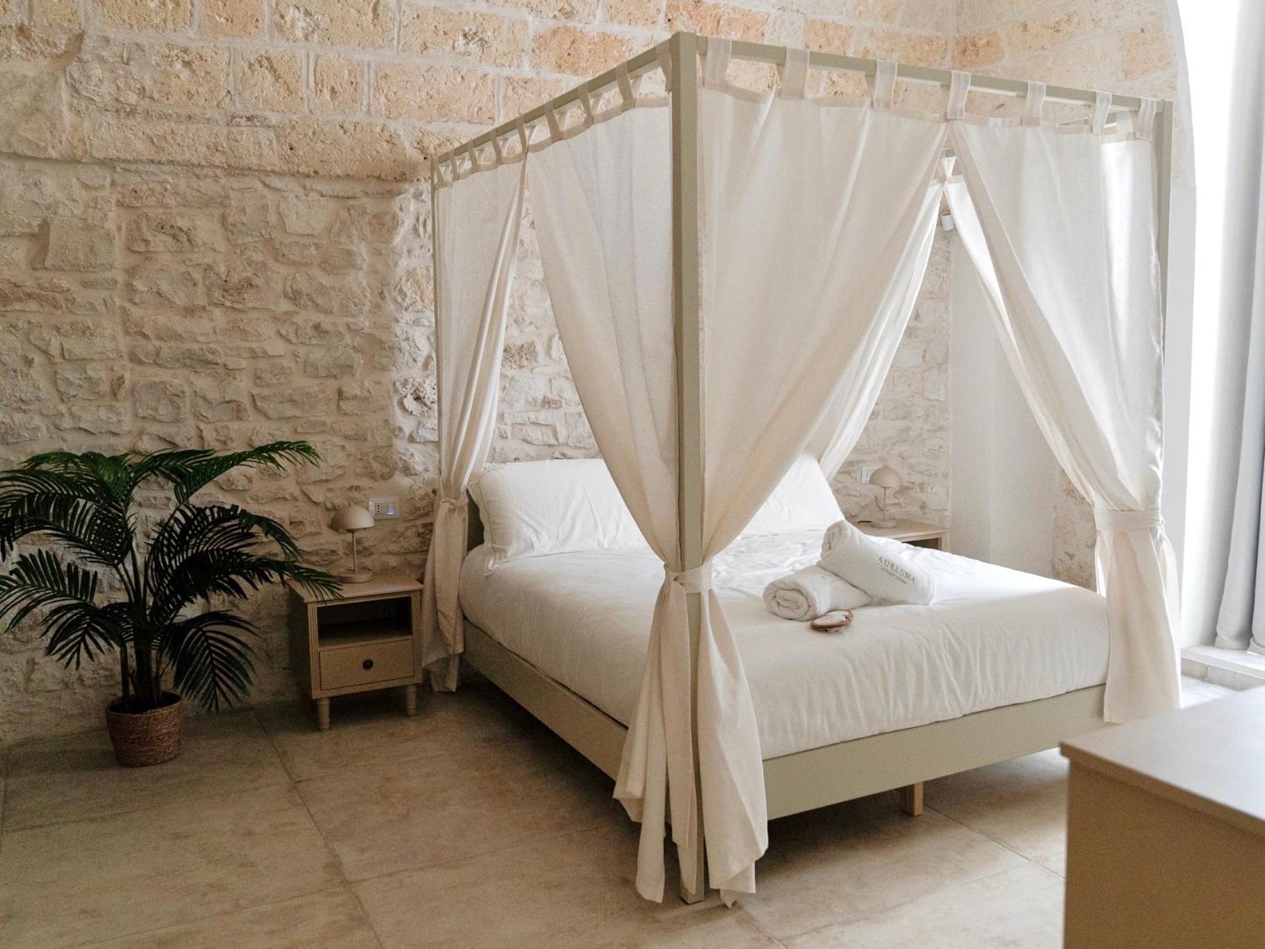 Aurluna Luxury Suites Bari Exterior photo